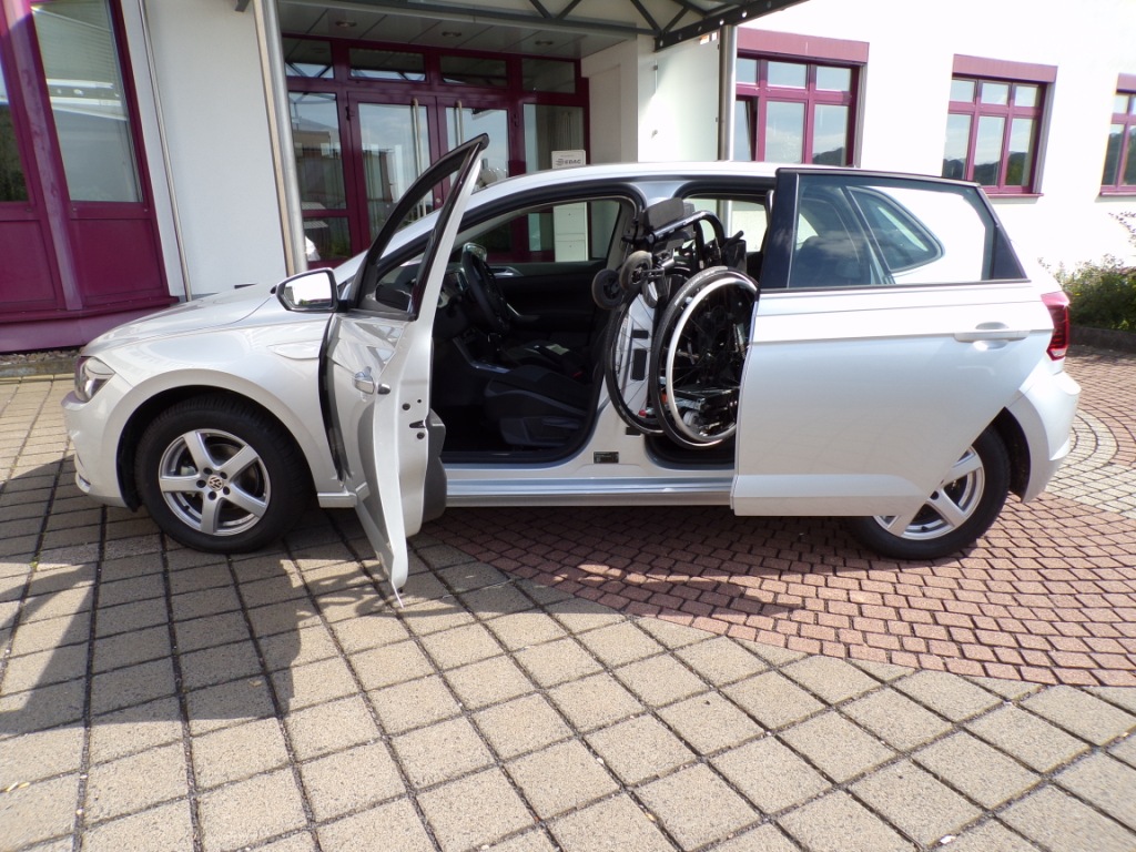 Rollstuhllift für Fahrzeug